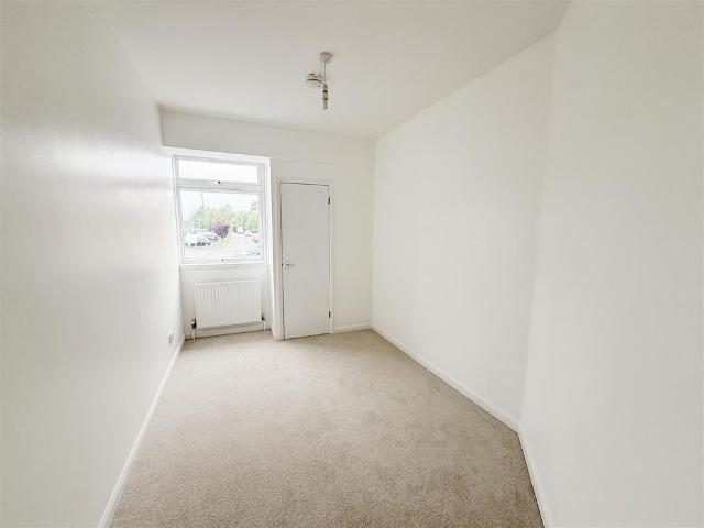 Apartment for rent in Jarvis Brook, Cross In Hand