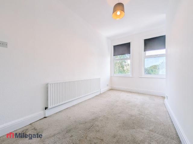 Apartment for rent in Alton Barnes, Essex