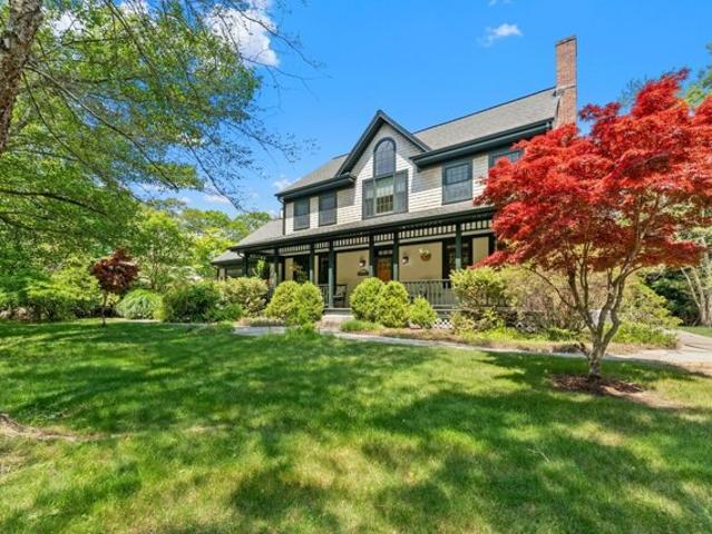 House for sale in Vineyard Haven