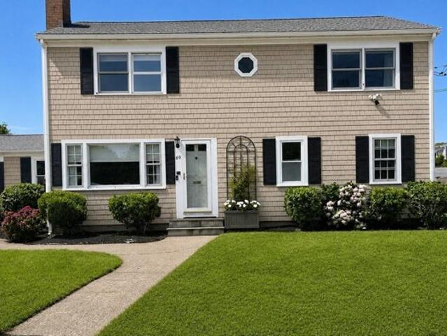 House for sale in South Yarmouth, Massachusetts