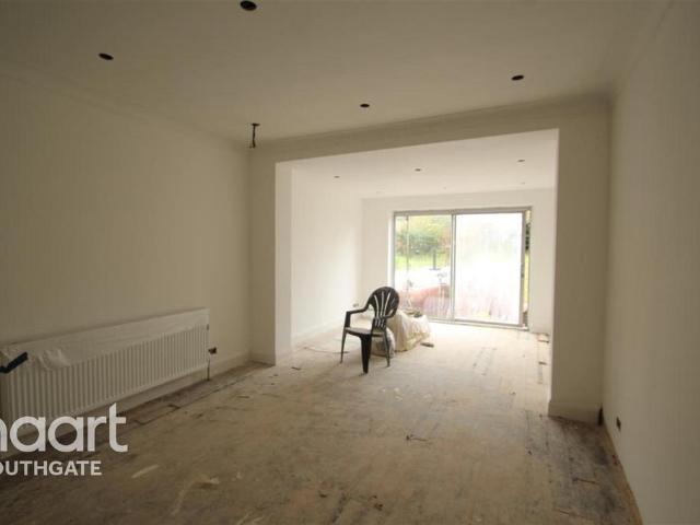 House for rent in Southgate, Oakwood