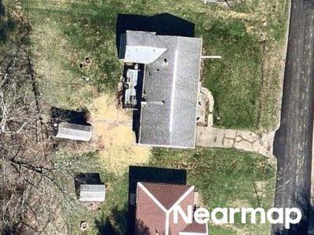 House for sale in Roseville, Ohio