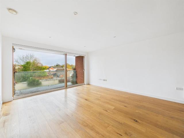 Apartment for rent in Greater London