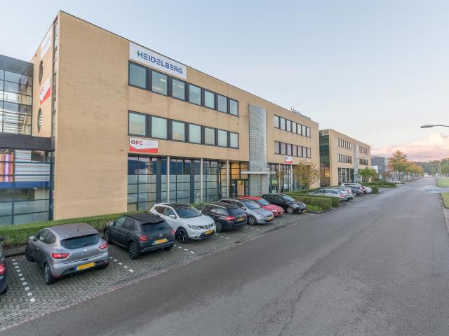 Bedrijfspand te huur in Haarlem, Noord Holland