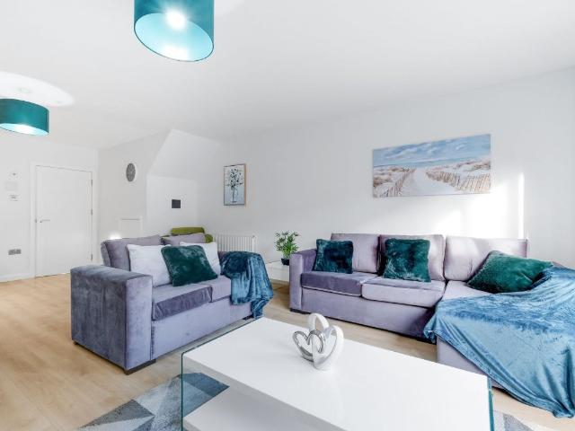 House for rent in Swallow, Buckinghamshire