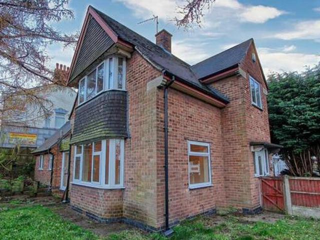 House for sale in Loundsley Green, East Midlands