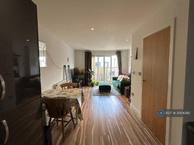 Apartment for rent in London Borough of Havering, Greater London