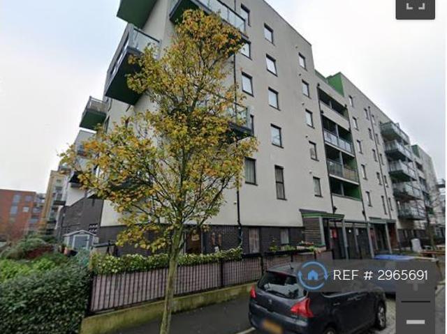 Apartment for rent in Rush Green, Greater London