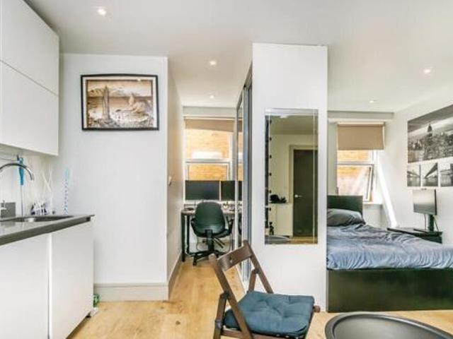 House for sale in Surrey, England