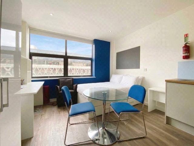 Studio for rent in City Centre, Feckenham