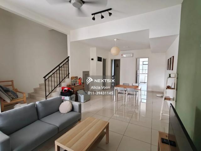 Residential House for sale in Sibu Laut