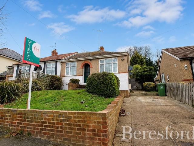 House for rent in Sunnymede, Basildon