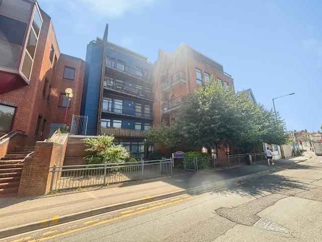 Apartment for rent in Reading