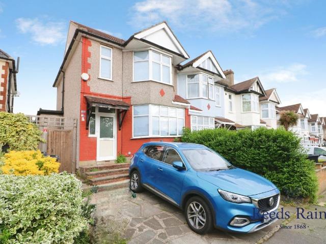 House for rent in Woodford Bridge, Greater London