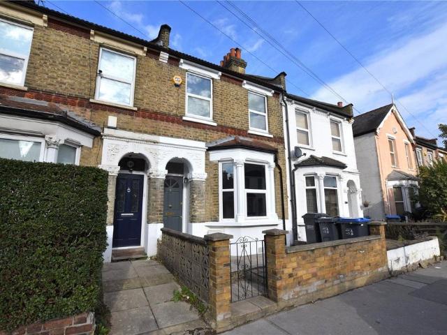 House for rent in London Borough of Croydon, Greater London
