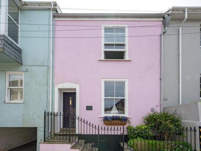 House for sale in Strode, Devon