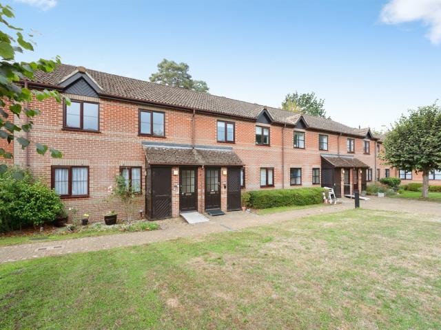 Flat for rent in Crowthorne, Bracknell Forest