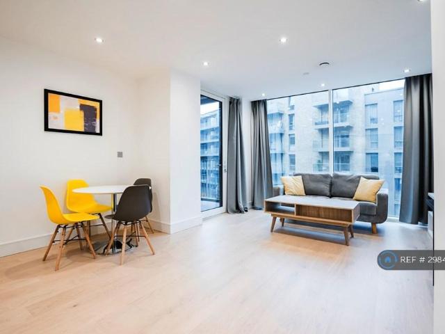 House for rent in Yiewsley, Greater London