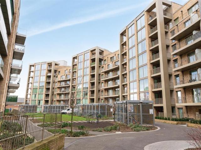 Apartment for rent in London Borough of Hillingdon, Greater London