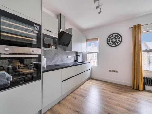House for rent in Maida Hill, Greater London