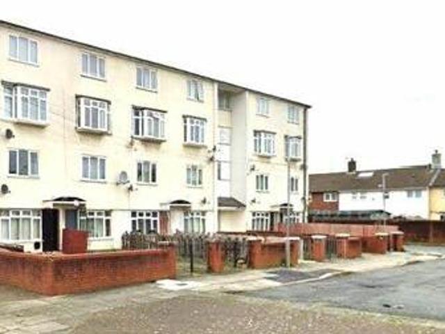 House for sale in Calderstones