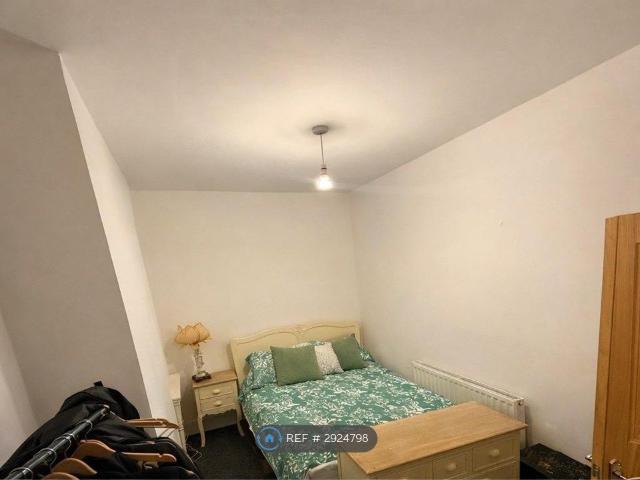 Room for rent in Litherland, Sefton