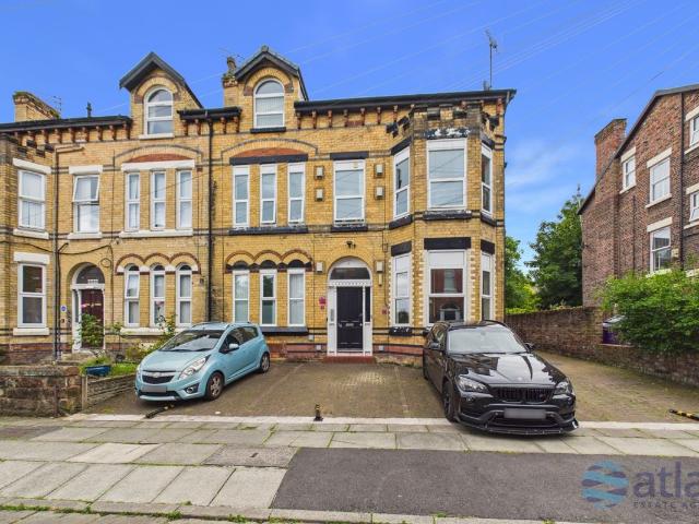 Apartment for rent in Calderstones