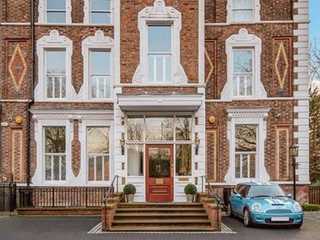 Apartment for rent in Calderstones