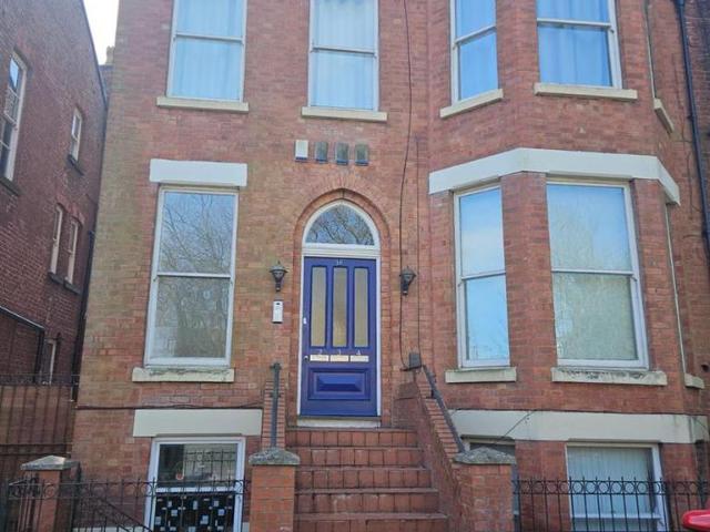 Apartment for rent in Calderstones