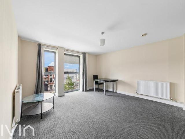 Apartment for rent in London Borough of Croydon, Thornton Heath