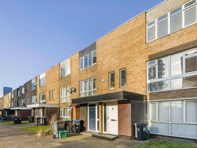 House for rent in London Borough of Croydon, Addiscombe