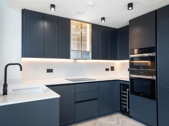Studio for rent in London Borough of Croydon, Greater London
