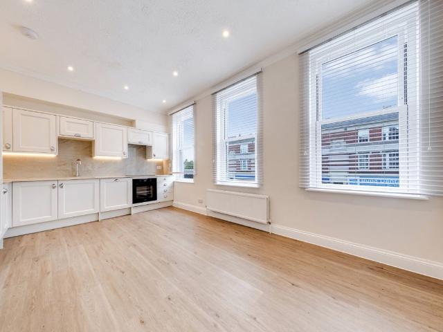 Apartment for rent in Beckenham, Greater London