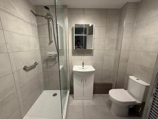 Apartment for rent in Hillview, Surrey