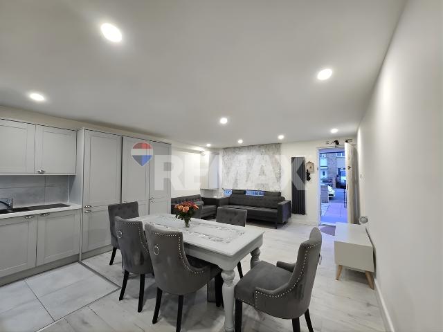 House for rent in London Borough of Newham, Greater London