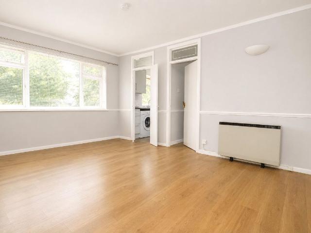 Apartment for rent in Anerley, Greater London