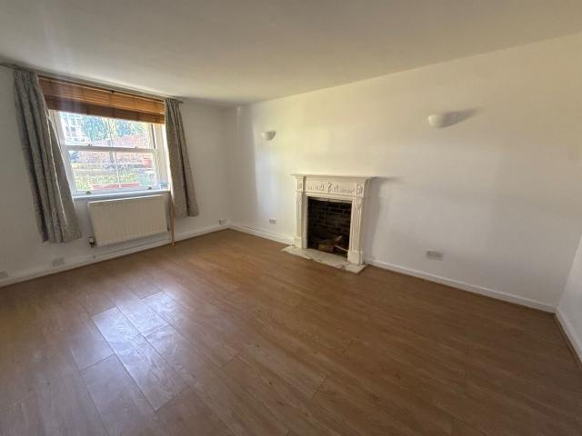 Apartment for rent in Wallington, Greater London
