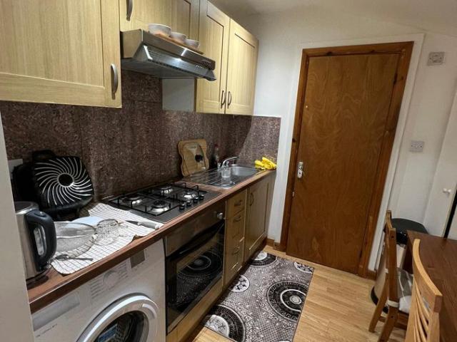 Apartment for rent in Lower Edmonton, Edmonton