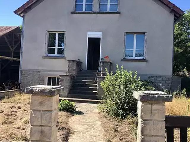 Maison vente à Guéret, Crozant