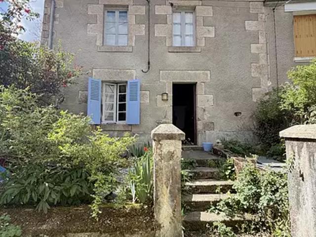 Maison vente à Les Parts, Croze