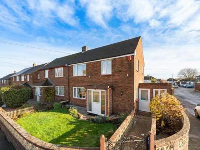 House for sale in Westcourt, Hamerton