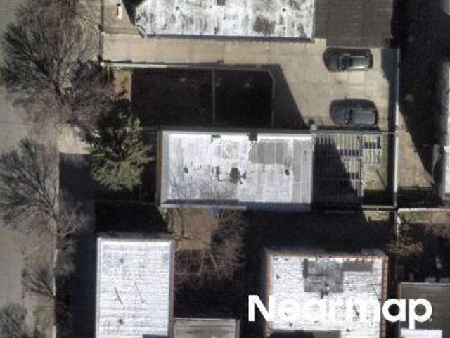 House for sale in The Bronx, Arverne