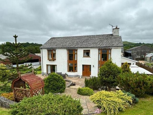 House for sale in Llanwrda, Wales