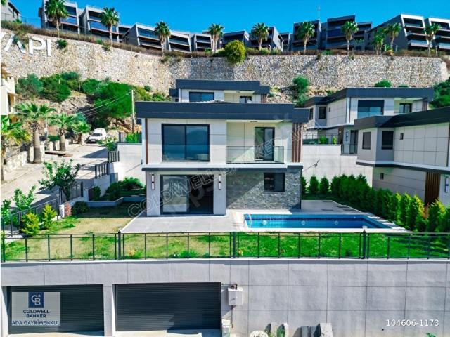 Kuşadasi, Aydin içerisinde satılık Villa
