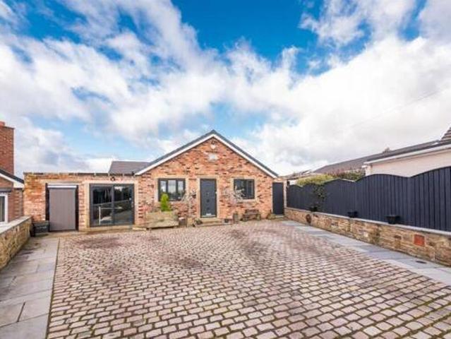 House for sale in Ardsley, South Yorkshire