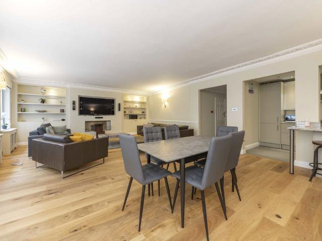 Apartment for rent in Aldgate, Lyons