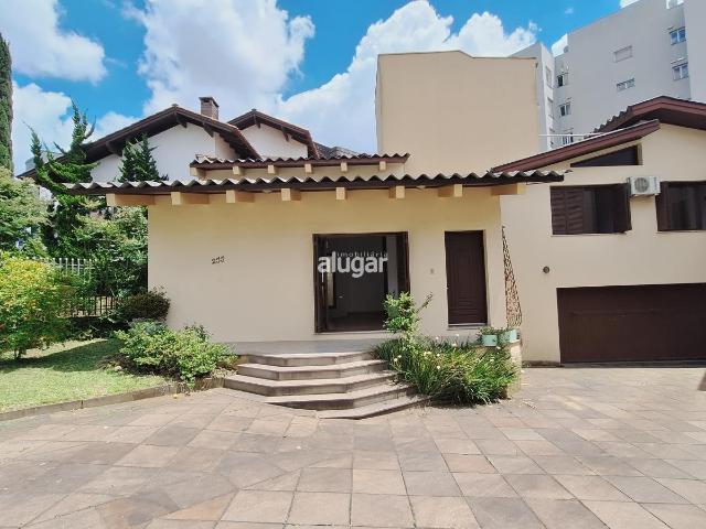 Casa aluguel em Região Geográfica Imediata de Caxias do Sul, Caxias do Sul