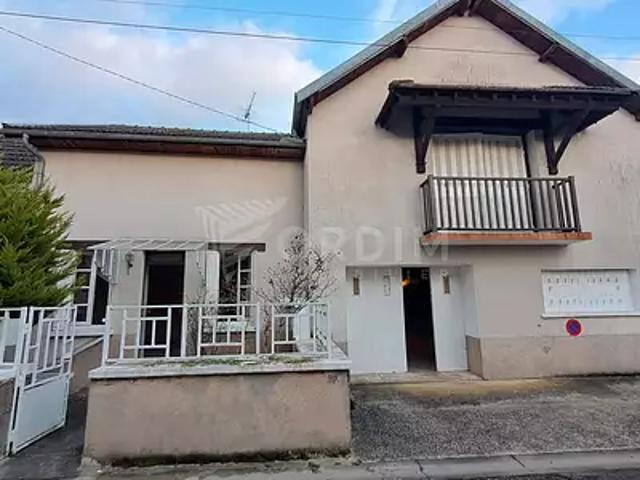 Maison vente à Avallon, Cruzy-le-châtel