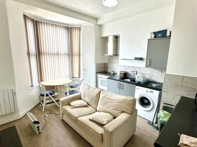 Apartment for rent in Falcon Lodge, Wales