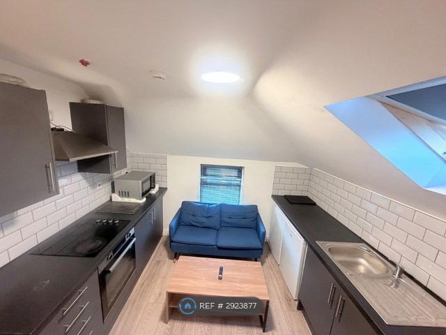 Apartment for rent in Falcon Lodge, Wales
